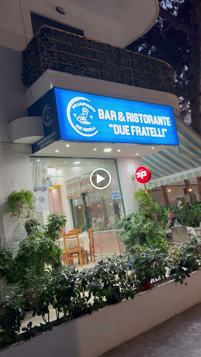 Due Fratelli Bar & Ristorante-2